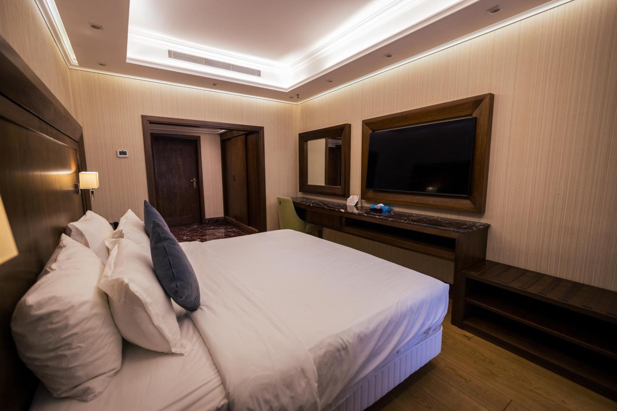 Jeddah Grand Hotel Exterior foto